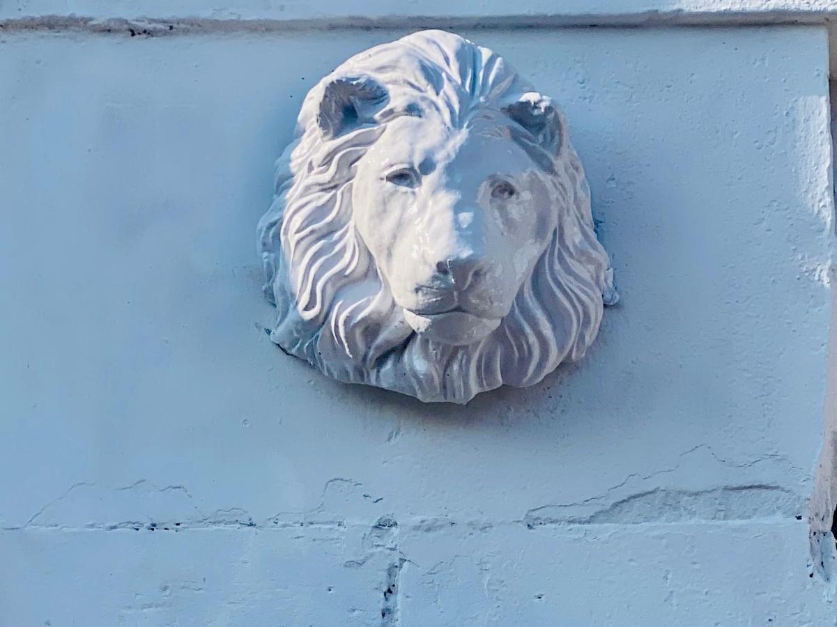 The Sleeping Lion - Apartment Dunoon